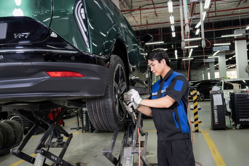 chi phí bảo dưỡng xe vinfast